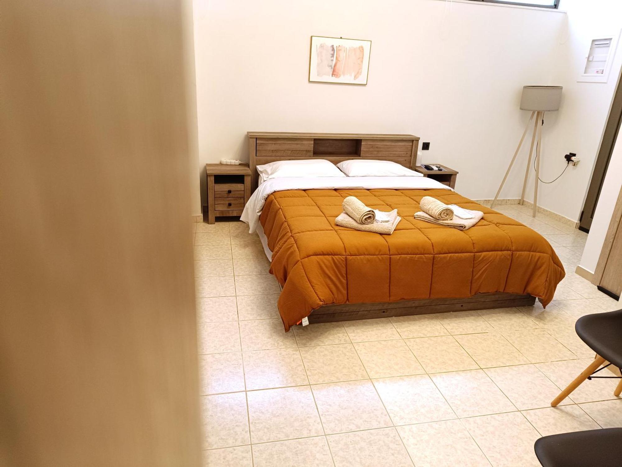 Giorgio Patrasso - Micro Apartment In The Center Of Patras Extérieur photo
